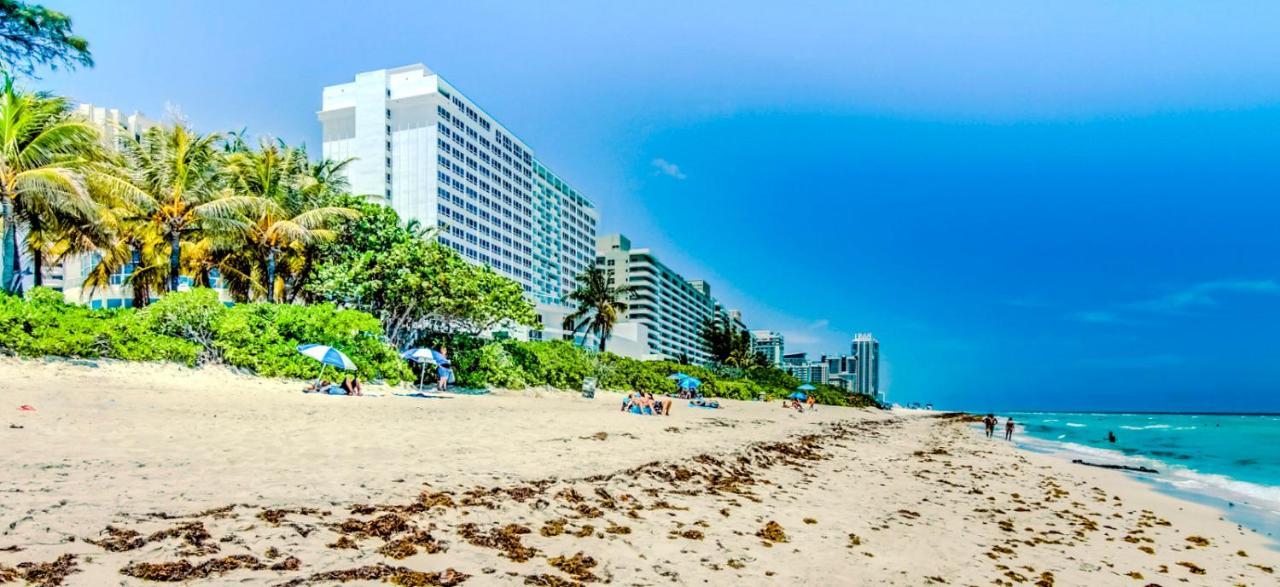 Large Corner Apartment For Up To 4 Guests With Free Parking And Direct Beach Access Miami Beach Eksteriør billede